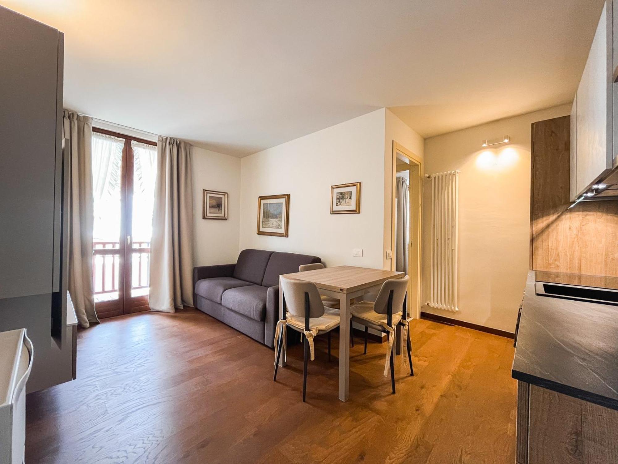 Maison Poluc Hotel Apartments Champoluc Esterno foto