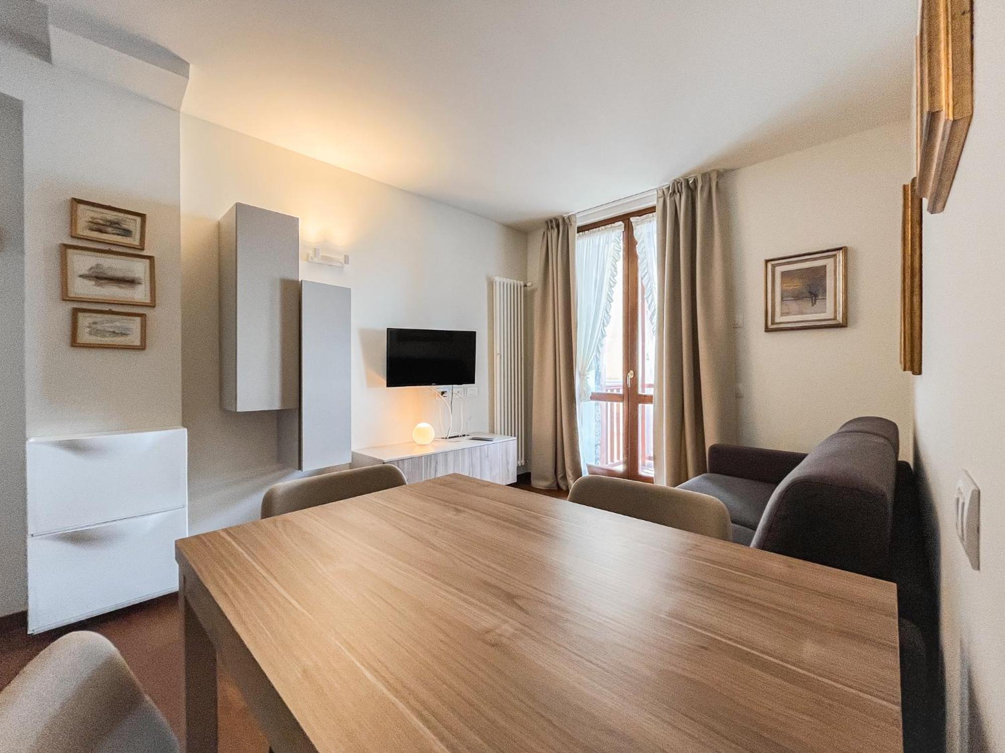 Maison Poluc Hotel Apartments Champoluc Esterno foto