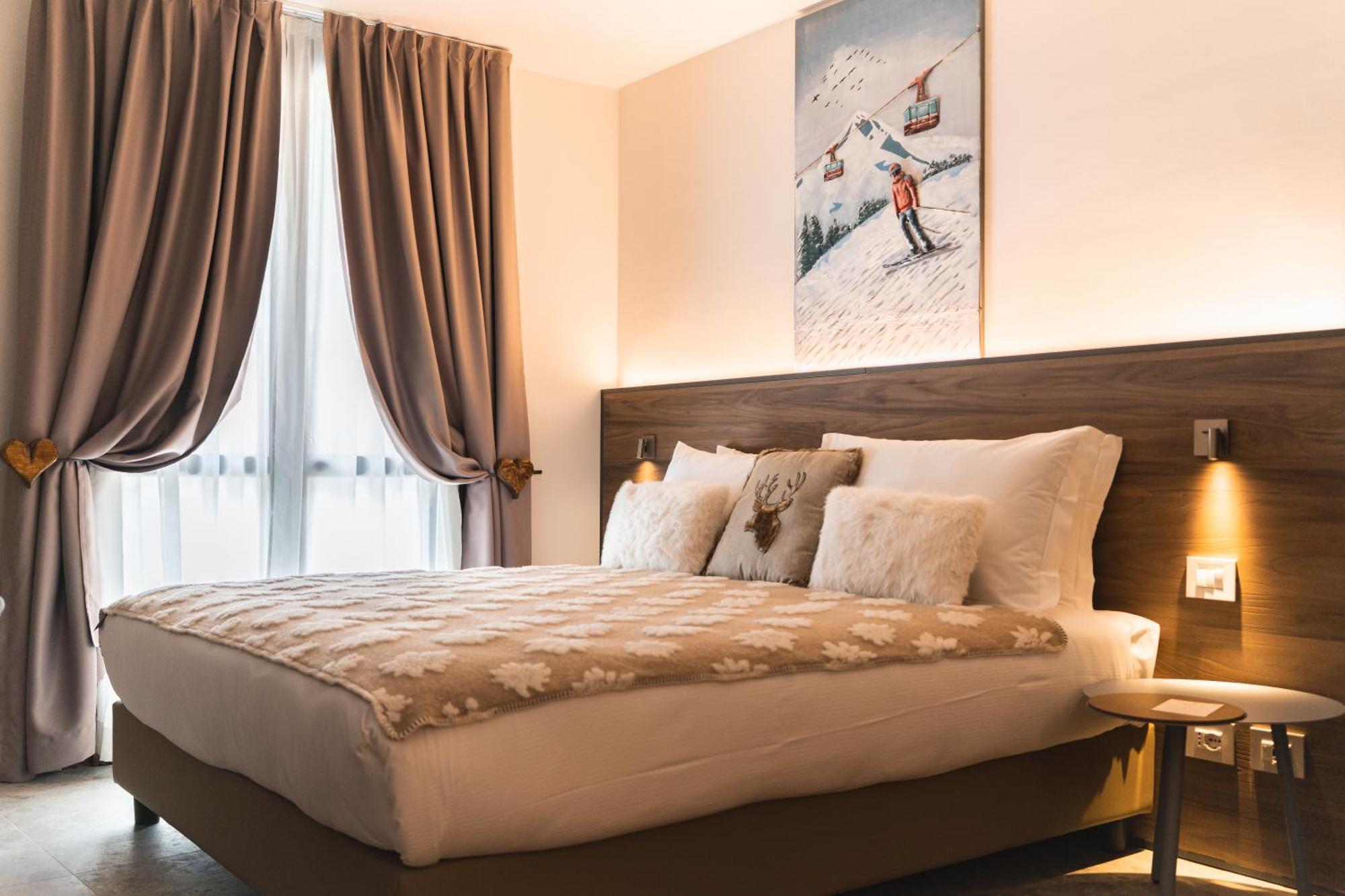 Maison Poluc Hotel Apartments Champoluc Esterno foto