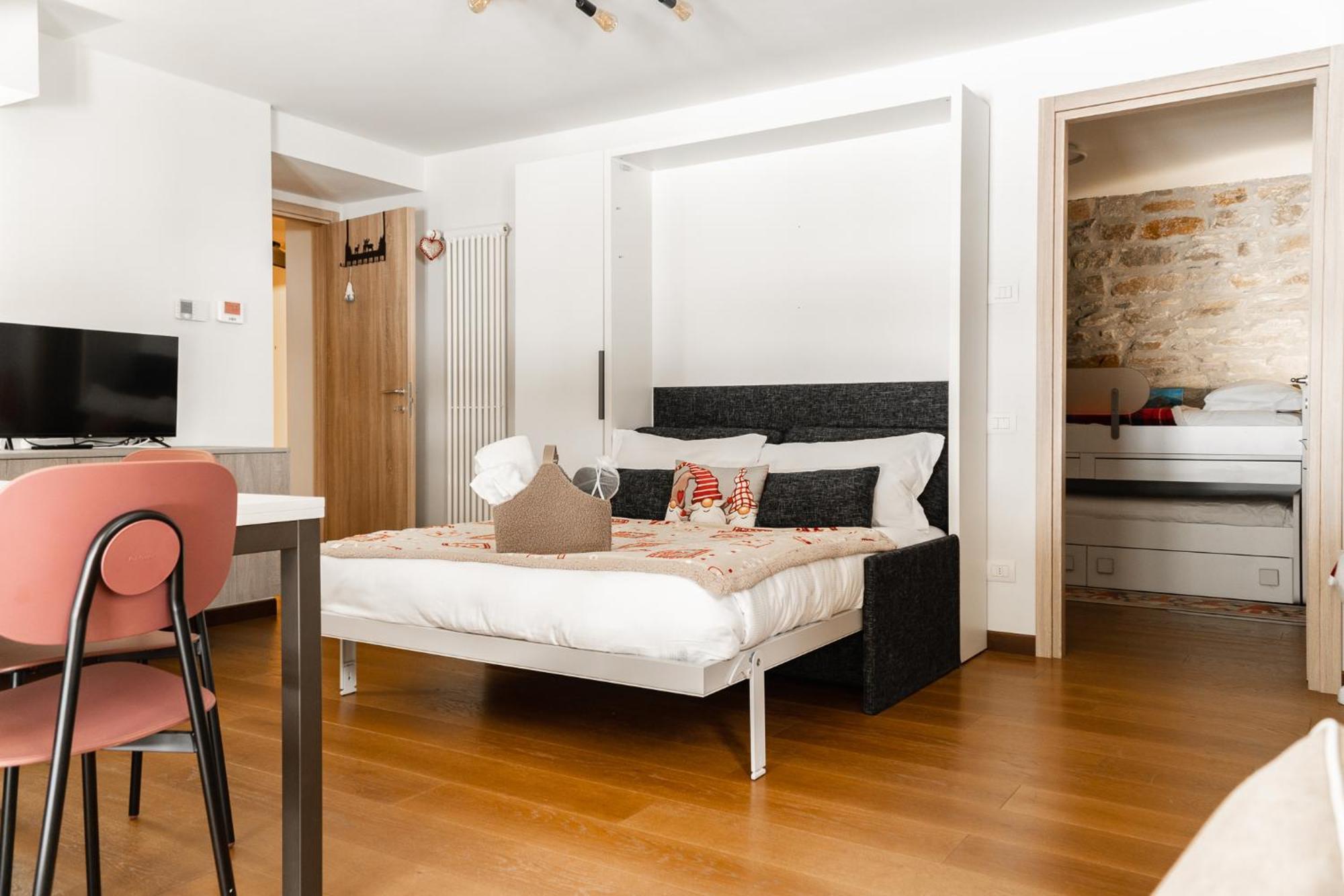 Maison Poluc Hotel Apartments Champoluc Esterno foto
